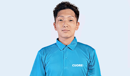 スタッフ：白須