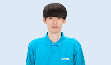 スタッフ：白須