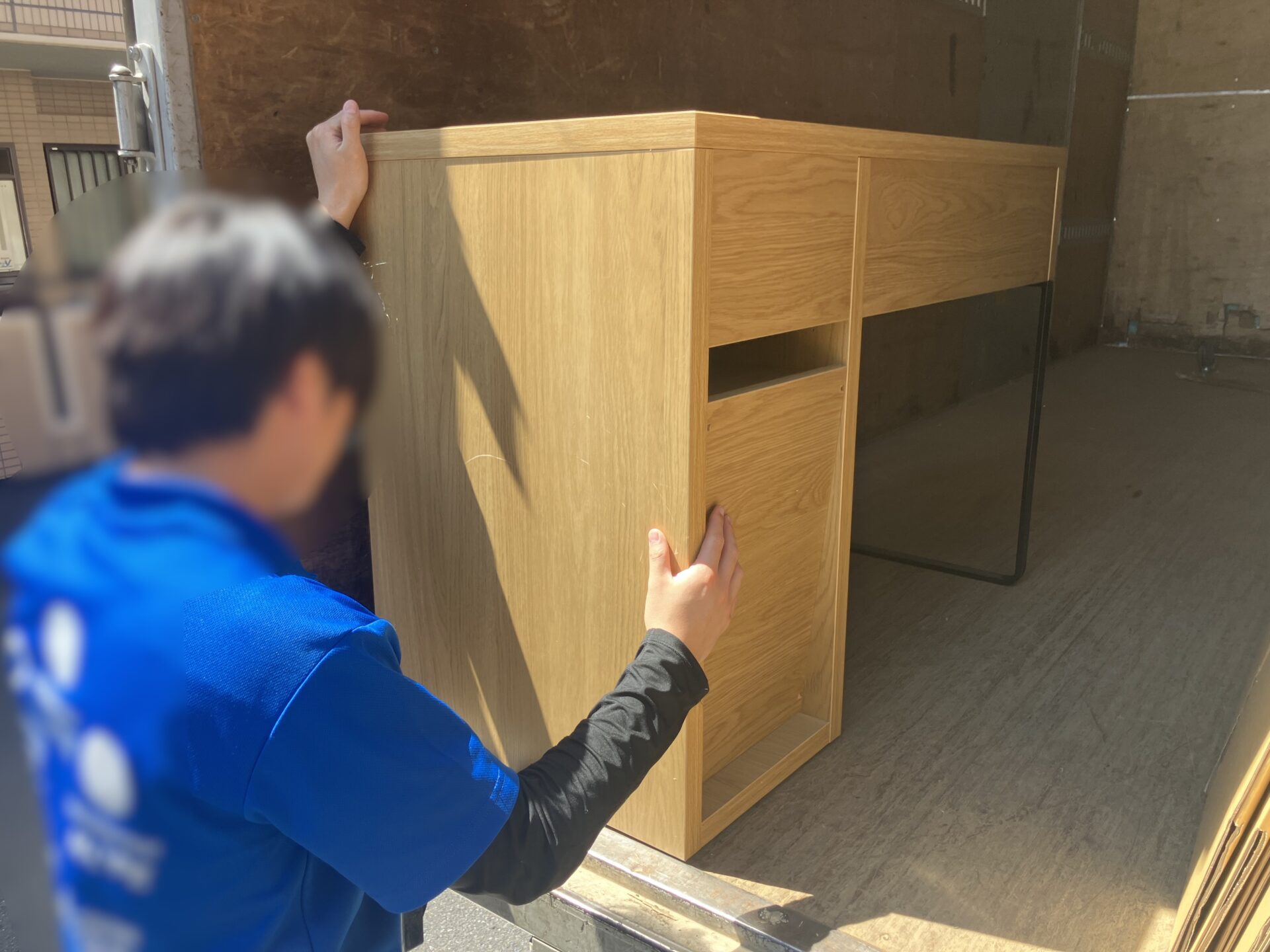 「4DKのお家からテーブルを回収しました」作業事例写真